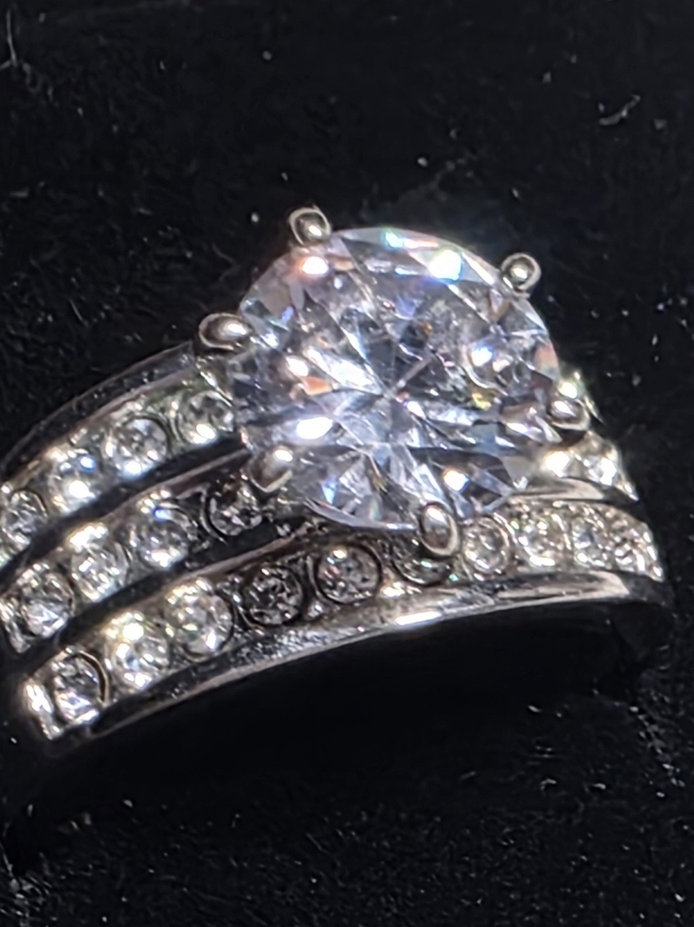 Sparkling CZ Ring